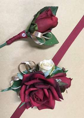 Artificial debutante flowers