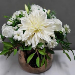 artificial flowers