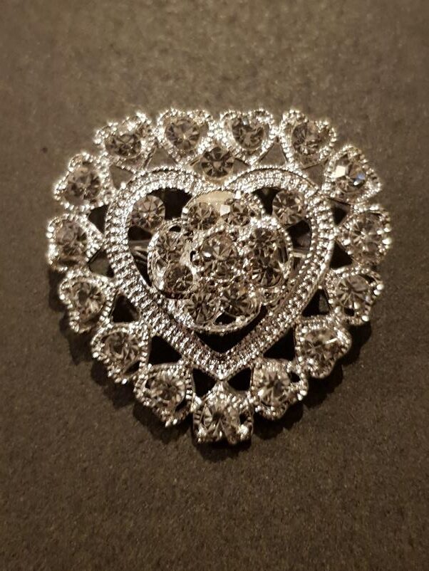 Rhinestone Heart Brooch -Style 1