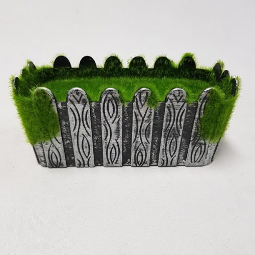 DIY Ready Made Pot Moss Fence