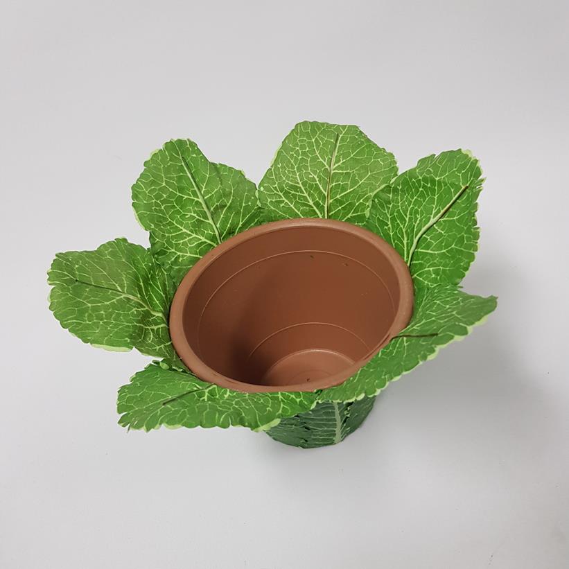 Enchanted Cabbage Leaf Pot - Image 2