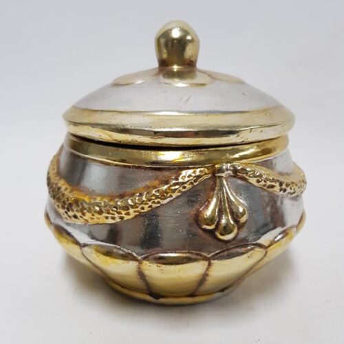 Old-World Ceramic Pot Diana