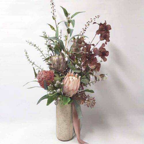 Artificial Floral Arrangement "Dylan"